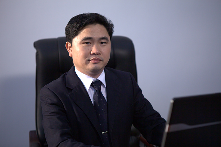 金利集成灶董事长周瑜池——亲力亲为亲上阵 诚心诚信诚守业